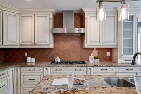 Photo 2 at 244 Waterloo Avenue, Bathurst Manor, Toronto