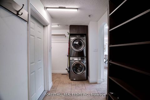 Photo 5 at 244 Waterloo Avenue, Bathurst Manor, Toronto