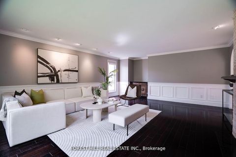 Photo 7 at 244 Waterloo Avenue, Bathurst Manor, Toronto