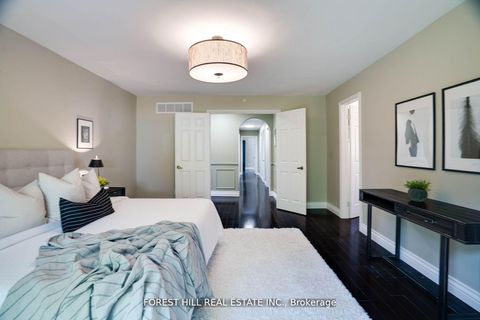Photo 9 at 244 Waterloo Avenue, Bathurst Manor, Toronto