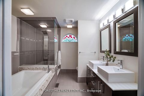 Photo 11 at 244 Waterloo Avenue, Bathurst Manor, Toronto