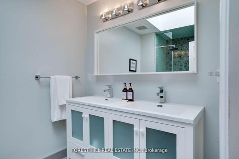 Photo 15 at 244 Waterloo Avenue, Bathurst Manor, Toronto Photo 15 at 244 Waterloo Avenue, Bathurst Manor, Toronto