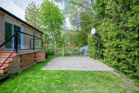 Photo 25 at 244 Waterloo Avenue, Bathurst Manor, Toronto