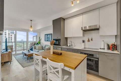 Photo 4 at 1410 - 11 Lillian Street, Mount Pleasant West, Toronto