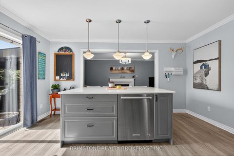 Photo 16 at 116 Bird Street, Edgehill Drive, Barrie Photo 16 at 116 Bird Street, Edgehill Drive, Barrie