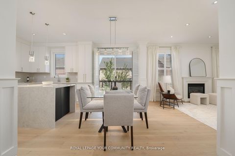 Photo 12 at 4 Dairy Avenue, Oak Ridges, Richmond Hill