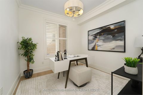 Photo 21 at 4 Dairy Avenue, Oak Ridges, Richmond Hill