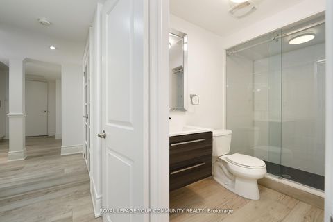 Photo 37 at 4 Dairy Avenue, Oak Ridges, Richmond Hill