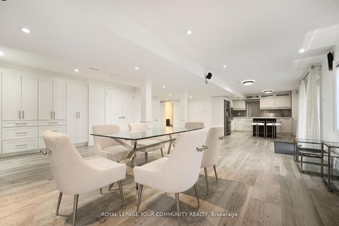 Photo 43 at 4 Dairy Avenue, Oak Ridges, Richmond Hill