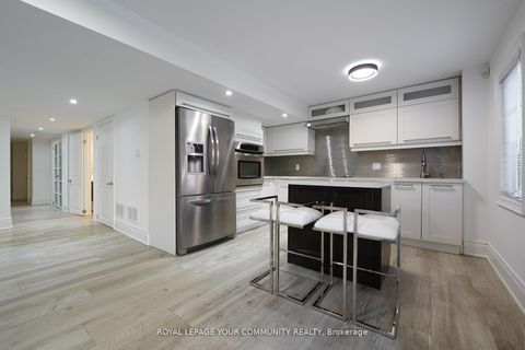 Photo 44 at 4 Dairy Avenue, Oak Ridges, Richmond Hill