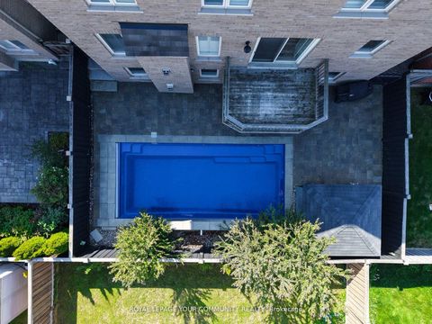 Photo 46 at 4 Dairy Avenue, Oak Ridges, Richmond Hill