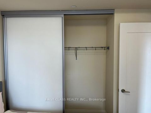 Photo 7 at 812 - 396 HIGHWAY 7, Doncrest, Richmond Hill