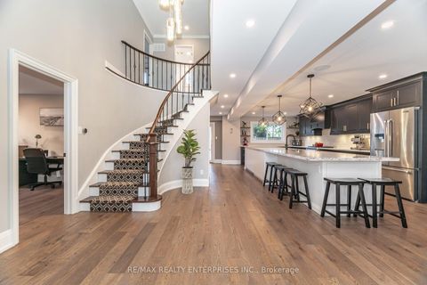 Photo 3 at 1166 Priory Court, GA Glen Abbey, Oakville