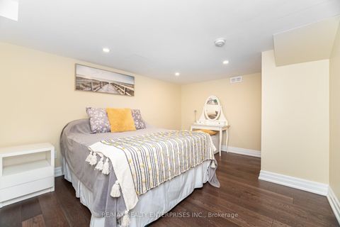 Photo 24 at 1166 Priory Court, GA Glen Abbey, Oakville