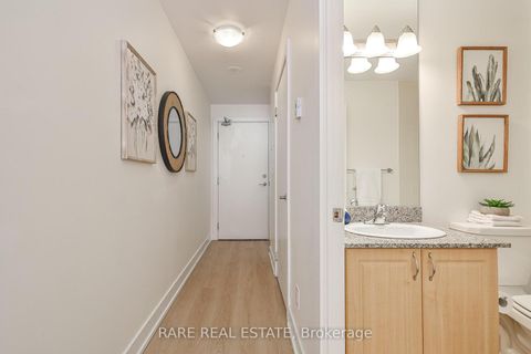 Photo 5 at 607 - 1638 Bloor Street W, High Park North, Toronto