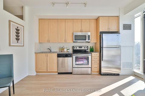 Photo 10 at 607 - 1638 Bloor Street W, High Park North, Toronto