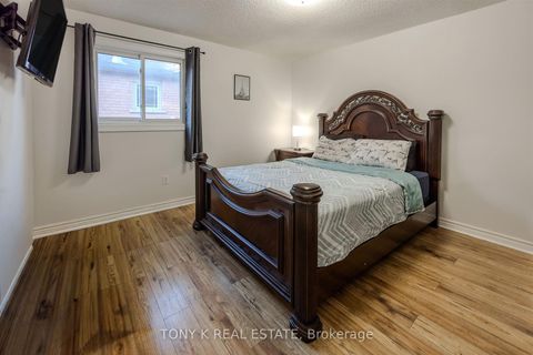 Photo 15 at 250 Alex Doner Drive, Glenway Estates, Newmarket
