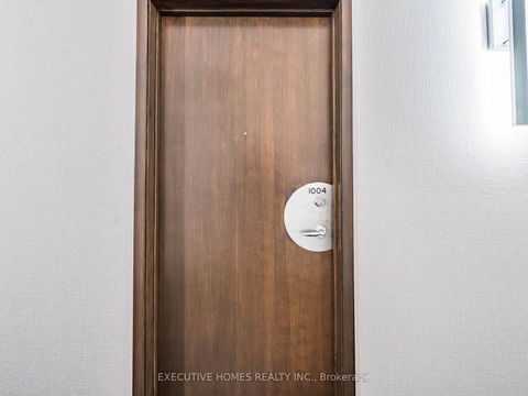 Photo 8 at 1004 - 700 King Street W, Niagara, Toronto