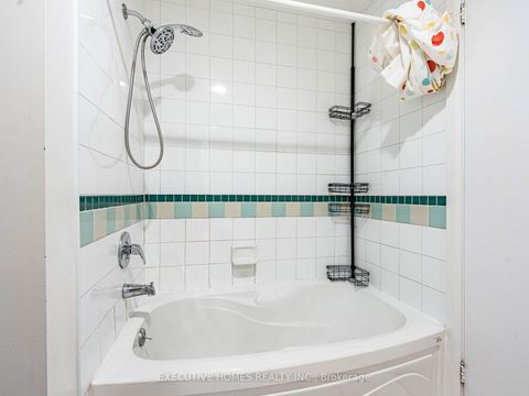 Photo 25 at 1004 - 700 King Street W, Niagara, Toronto