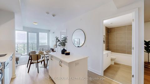 Photo 11 at 2711 - 15 Ellerslie Avenue, Willowdale West, Toronto