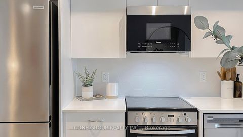 Photo 17 at 2711 - 15 Ellerslie Avenue, Willowdale West, Toronto