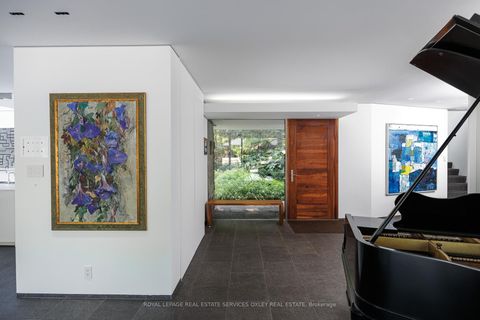 Photo 2 at 11 Beaumont Road, Moore Park, Toronto