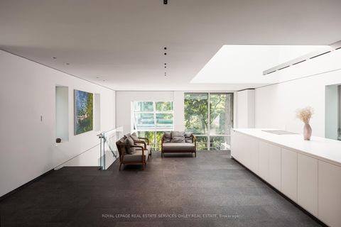 Photo 10 at 11 Beaumont Road, Moore Park, Toronto