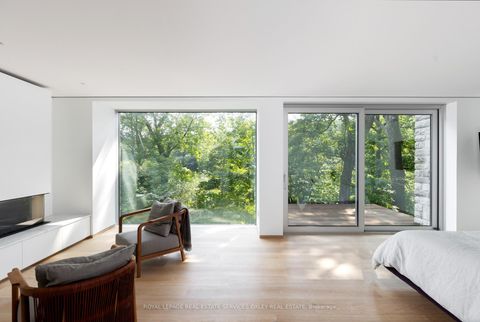 Photo 13 at 11 Beaumont Road, Moore Park, Toronto