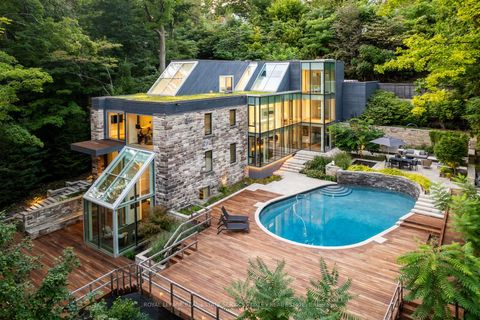 Photo 30 at 11 Beaumont Road, Moore Park, Toronto