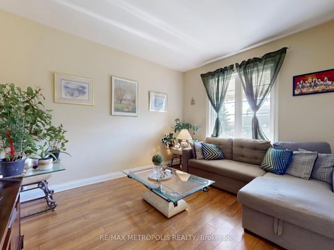 Photo 3 at 28 Eversfield Road, Fairbank, Toronto