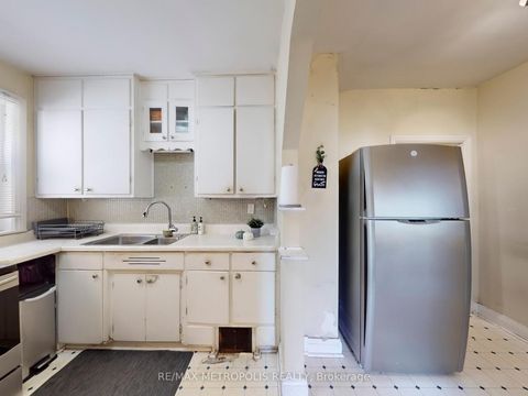 Photo 11 at 28 Eversfield Road, Fairbank, Toronto