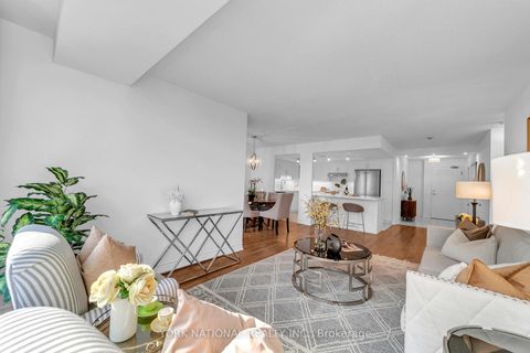 Photo 19 at 408 - 14924 Yonge Street, Aurora Highlands, Aurora
