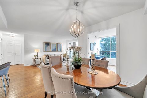 Photo 29 at 408 - 14924 Yonge Street, Aurora Highlands, Aurora