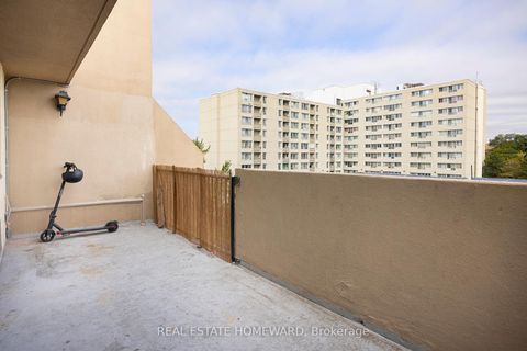 Photo 20 at 511 - 665 Kennedy Road, Kennedy Park, Toronto