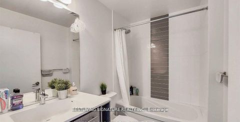 Photo 11 at 1409 - 435 Richmond Street W, Waterfront Communities C1, Toronto