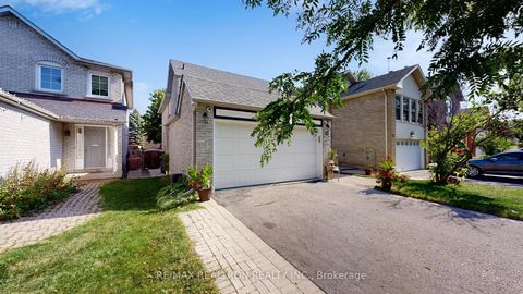 Photo 1 at 25 Greybeaver Trail, Rouge E10, Toronto