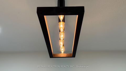 Photo 15 at 25 Greybeaver Trail, Rouge E10, Toronto