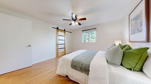 Photo 26 at 25 Greybeaver Trail, Rouge E10, Toronto