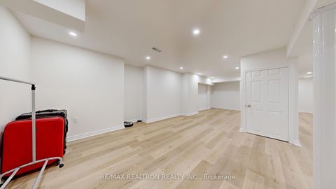 Photo 36 at 25 Greybeaver Trail, Rouge E10, Toronto