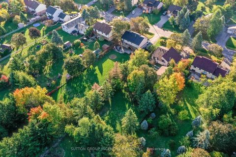 Photo 4 at 2276 Scythes Street, Stroud, Innisfil