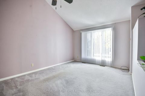 Photo 8 at 2276 Scythes Street, Stroud, Innisfil