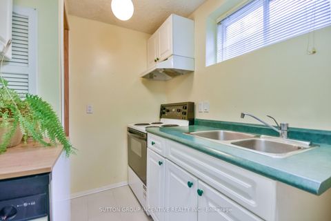 Photo 27 at 2276 Scythes Street, Stroud, Innisfil Photo 27 at 2276 Scythes Street, Stroud, Innisfil