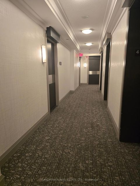 Photo 5 at 407 - 18 Graydon Hall Drive, Donalda, Toronto