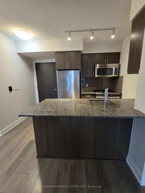 Photo 14 at 407 - 18 Graydon Hall Drive, Donalda, Toronto