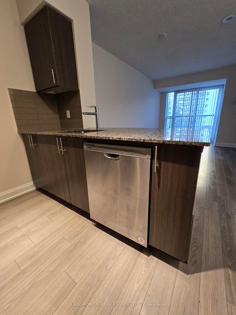 Photo 16 at 407 - 18 Graydon Hall Drive, Donalda, Toronto