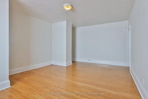 Photo 9 at 1215 Woodbine Avenue, Lumsden, Toronto