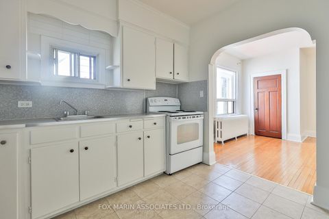 Photo 13 at 1215 Woodbine Avenue, Lumsden, Toronto