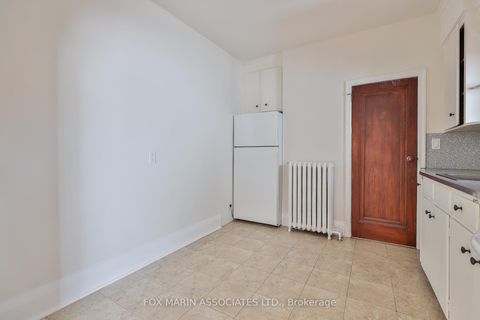 Photo 17 at 1215 Woodbine Avenue, Lumsden, Toronto