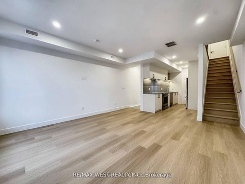 Photo 9 at 49 Morningside Avenue, Swansea, Toronto