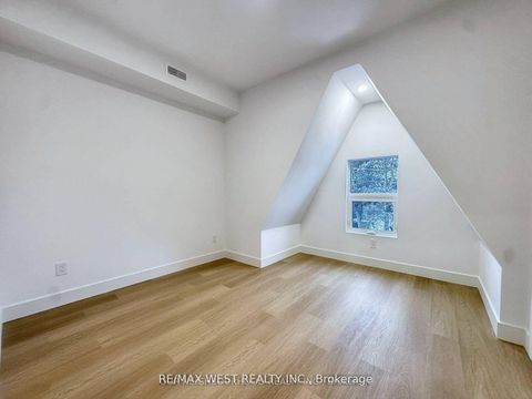 Photo 11 at 49 Morningside Avenue, Swansea, Toronto